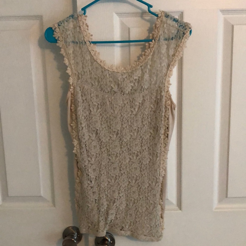 Lace stretch knit top